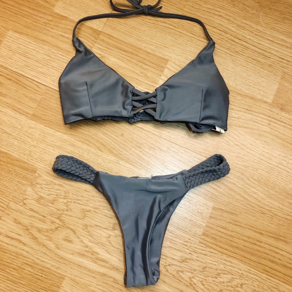 Bikini with detailed back